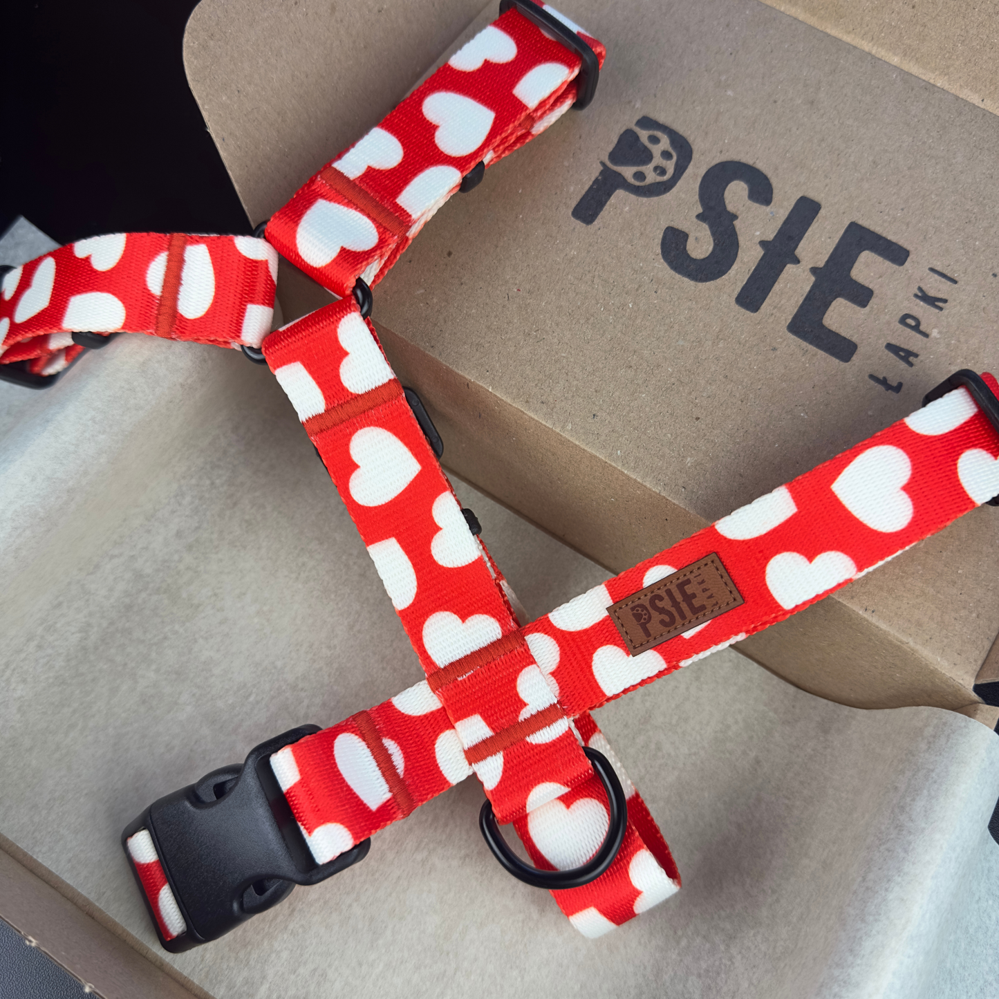 Szelki typu guard dla psa "Love"