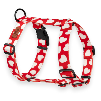 Szelki Guard w serca dla psa – regulowane, z mocnymi okuciami.